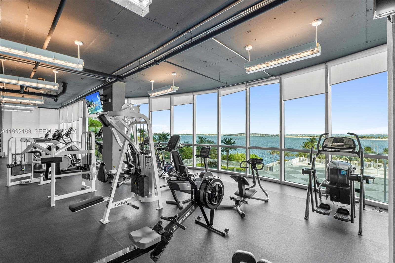 2101 Brickell Ave # 806