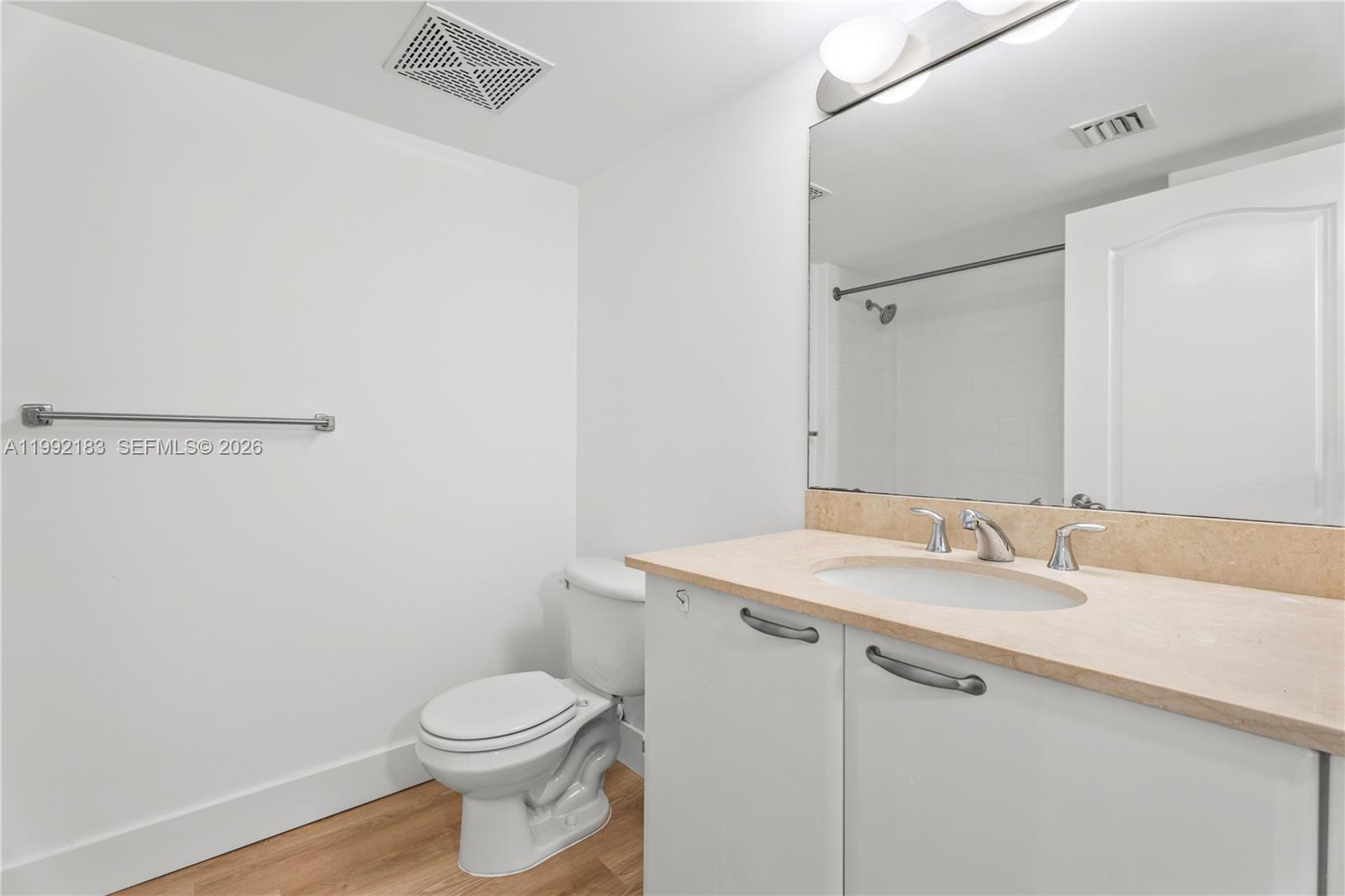 2101 Brickell Ave # 806