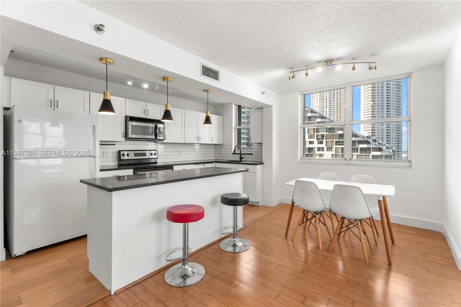 770 Claughton Island Dr # 1515