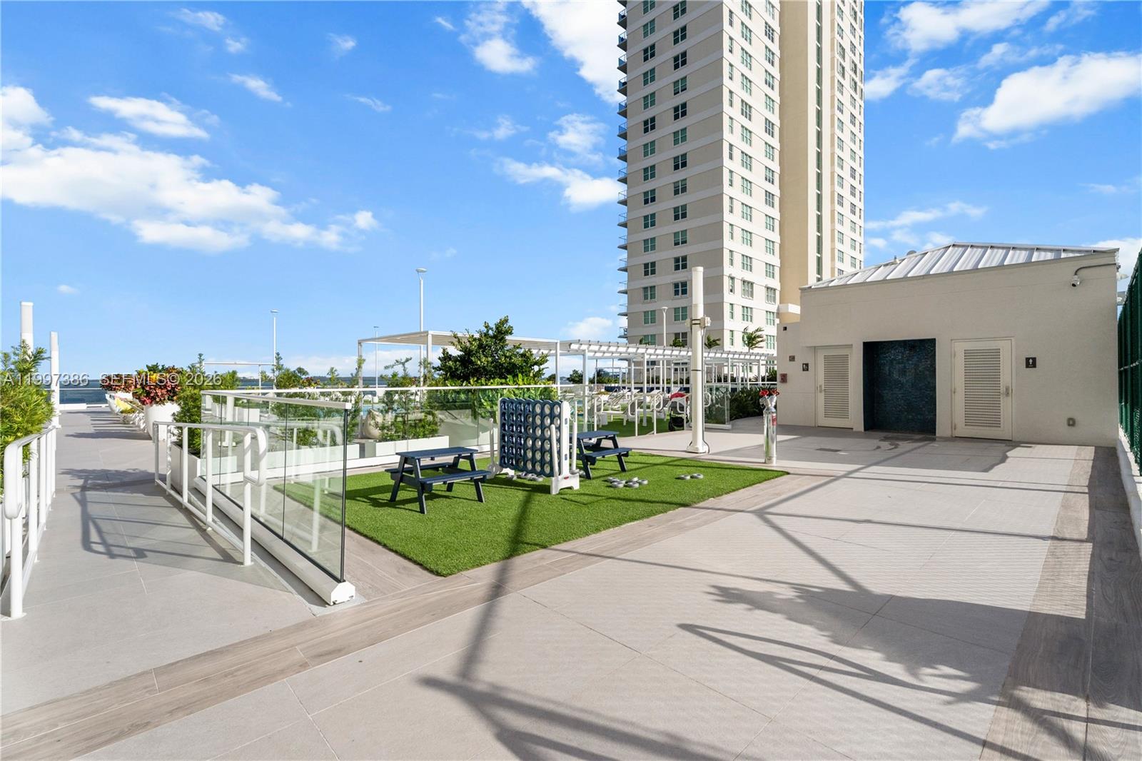 770 Claughton Island Dr # 1515