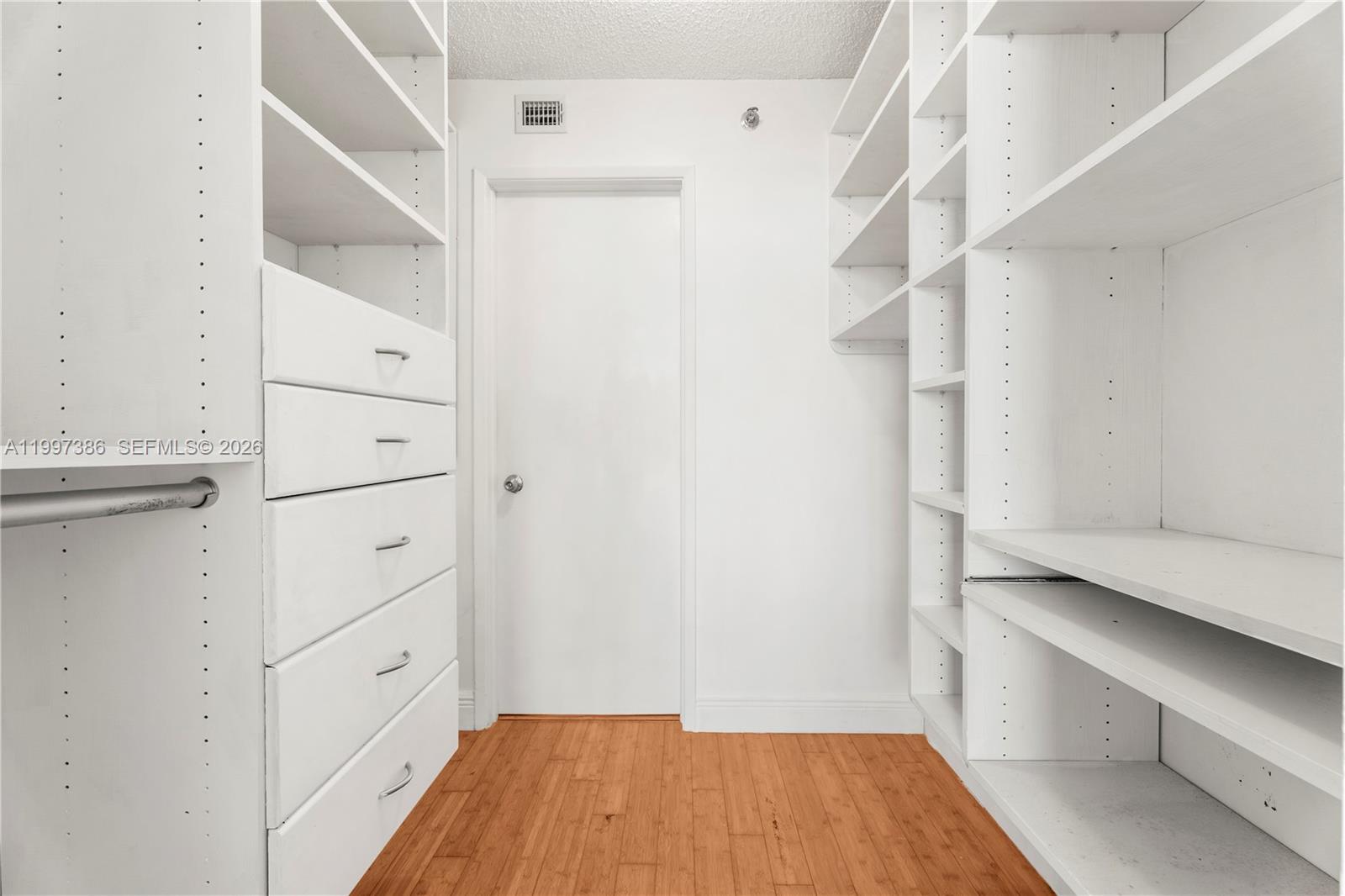 770 Claughton Island Dr # 1515