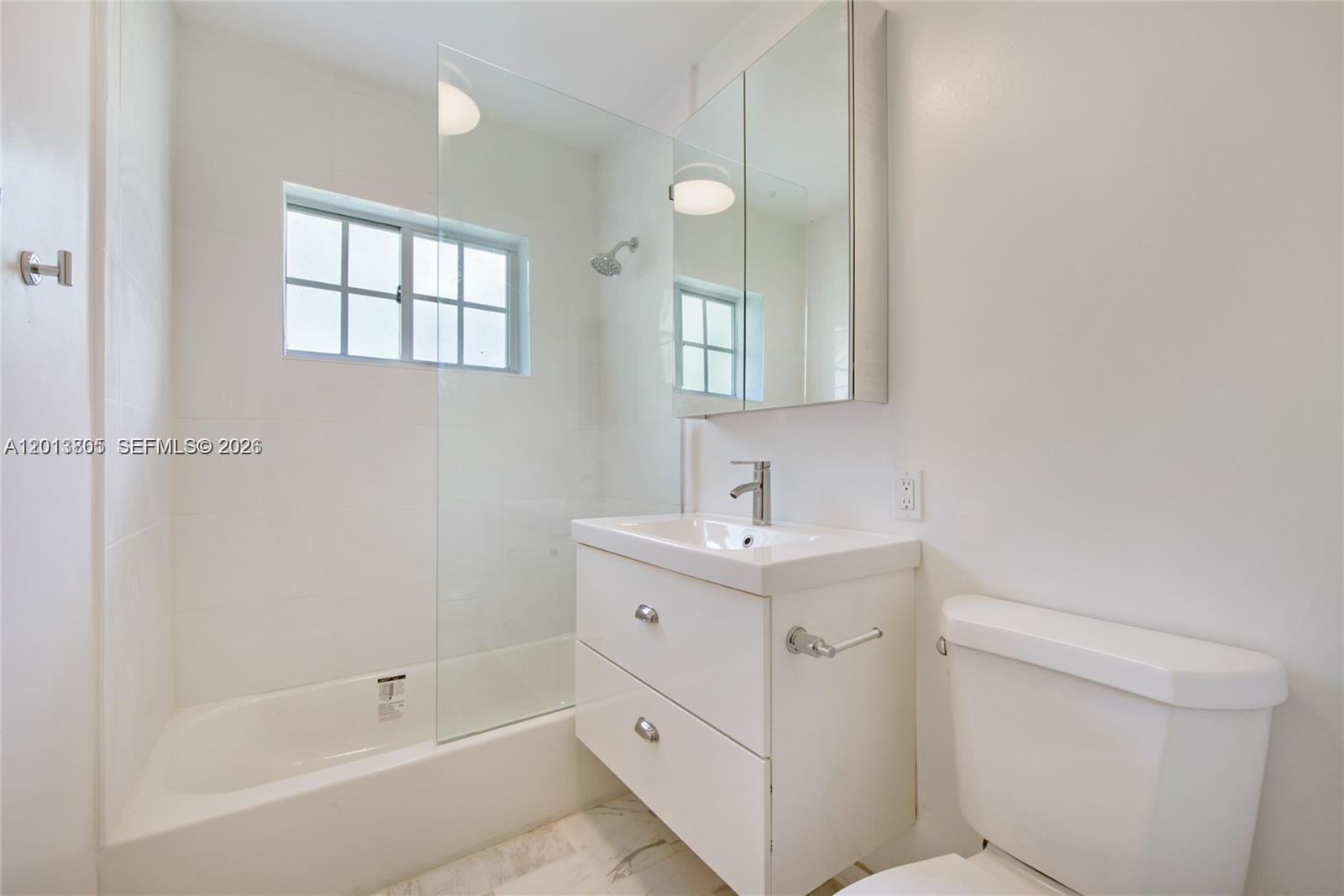 3808 Ponce De Leon Blvd