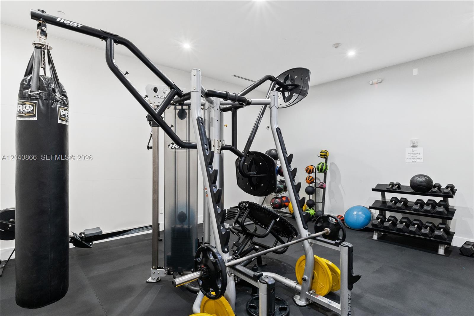801 Brickell Key Blvd # 707