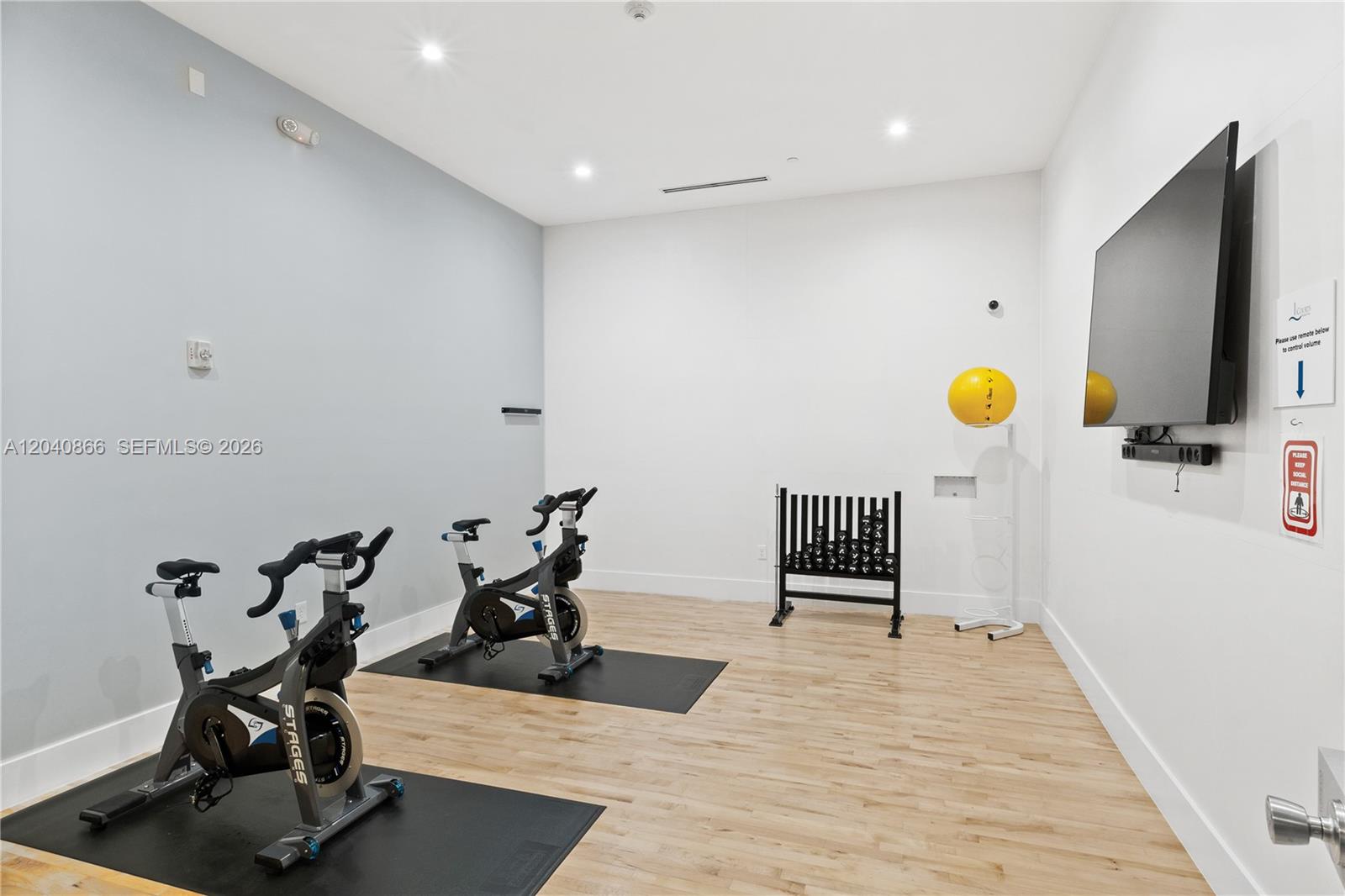 801 Brickell Key Blvd # 707