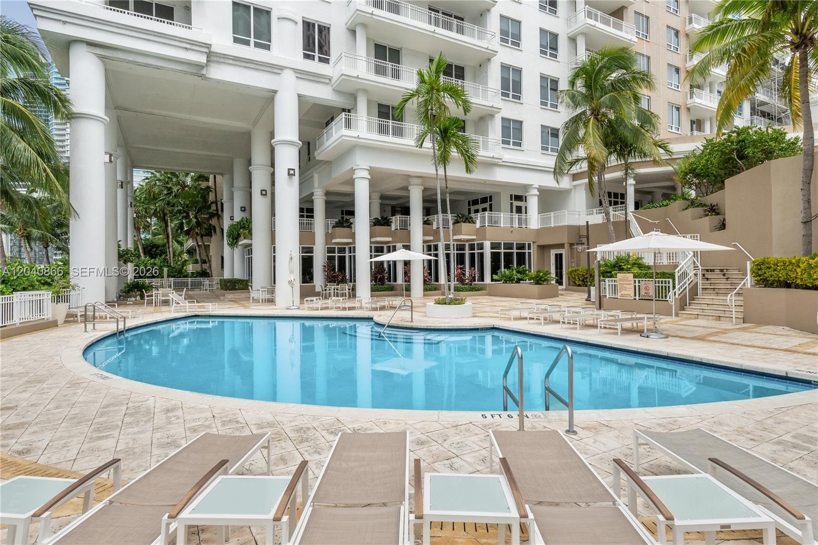 801 Brickell Key Blvd # 707