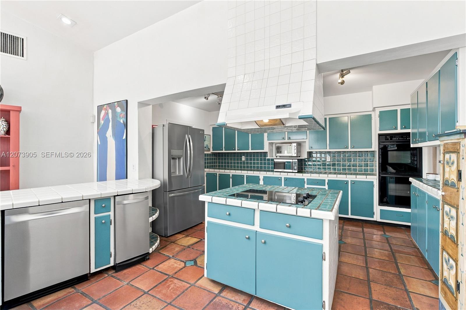 4110 Battersea Rd