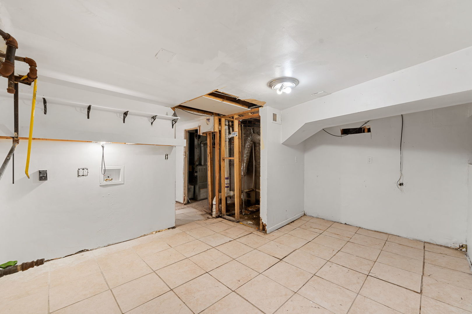 4910 W Van Buren Street