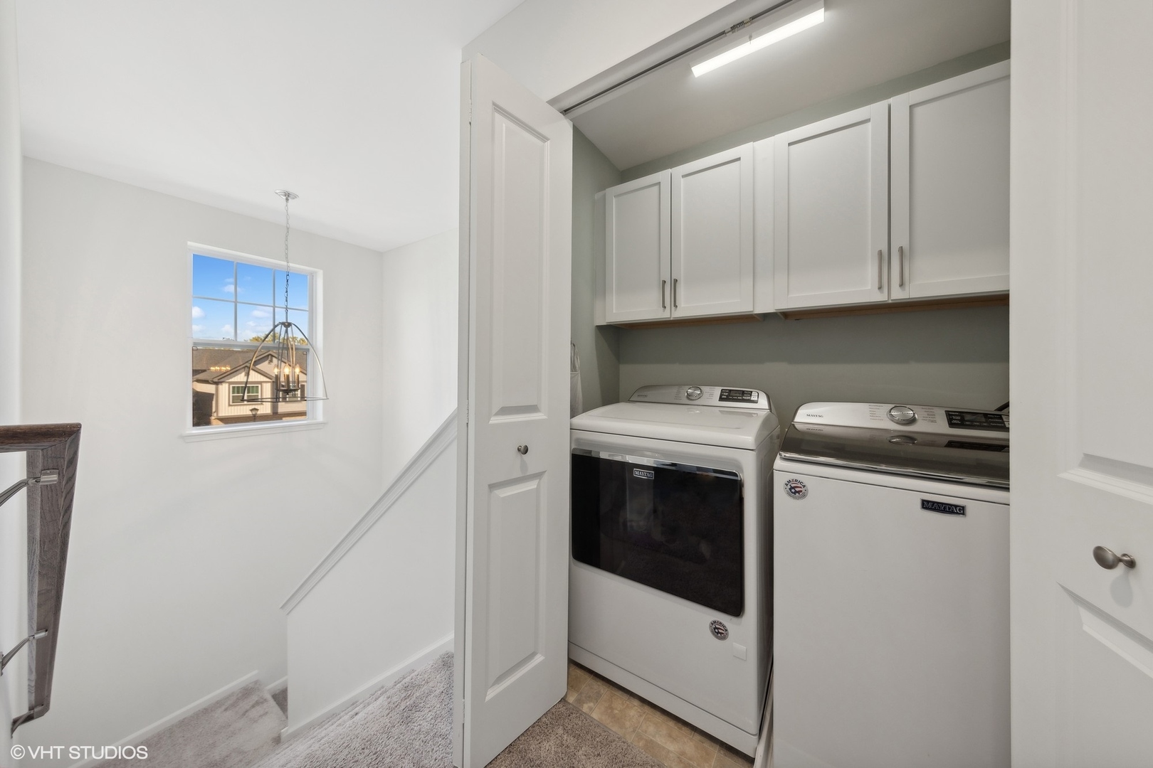 30W095 Brayman Court