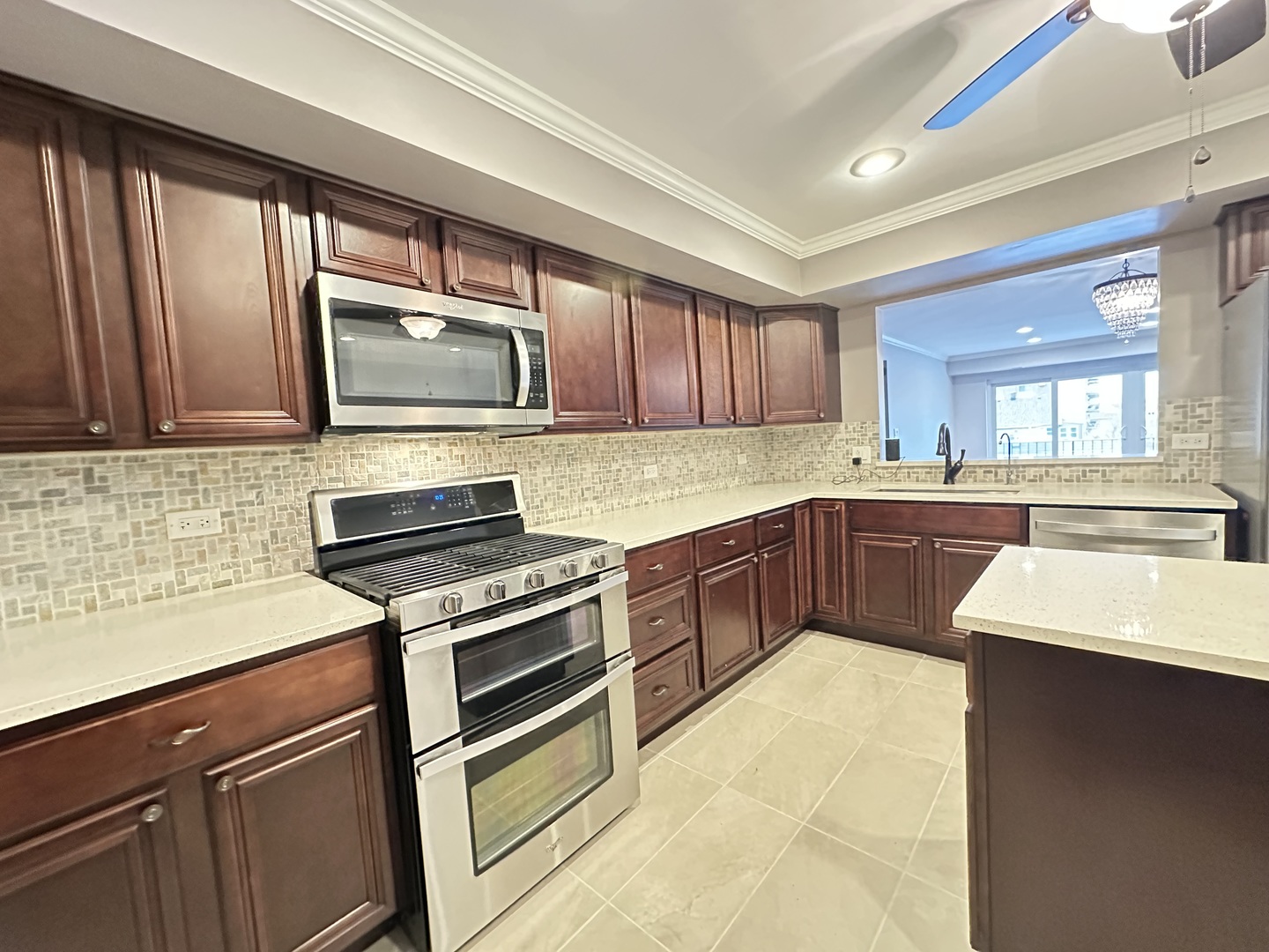 7314 RANDOLPH Street Unit: 3B