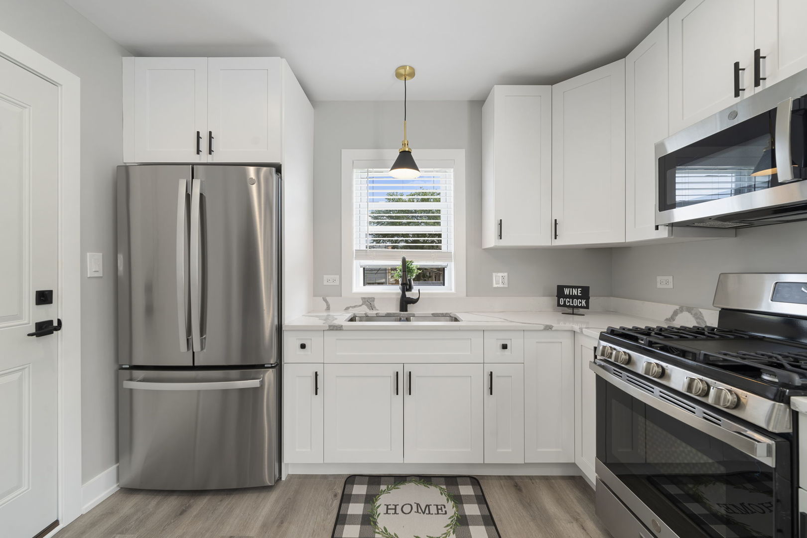 5347 W Gladys Avenue Unit: 2