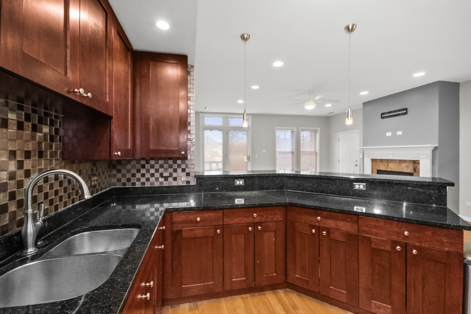 3986 S Drexel Boulevard Unit: 3N