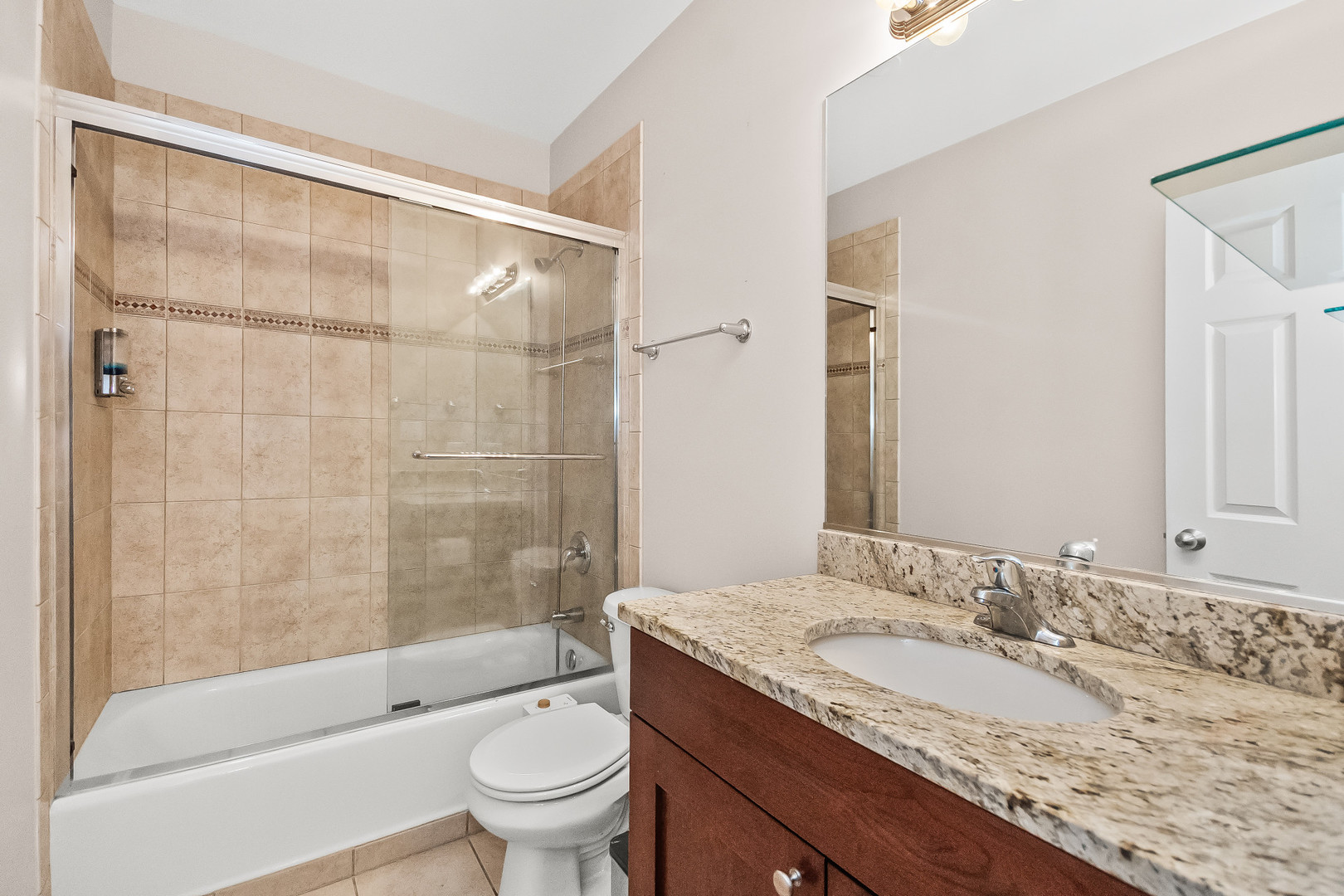 3986 S Drexel Boulevard Unit: 3N