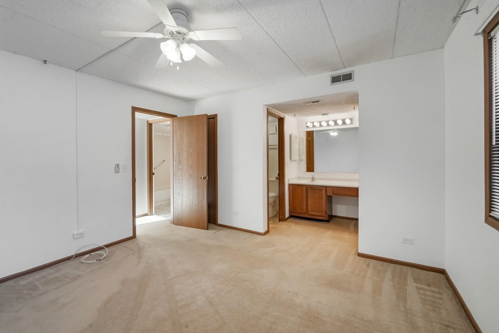 2220 Wharf Drive Unit: 1901