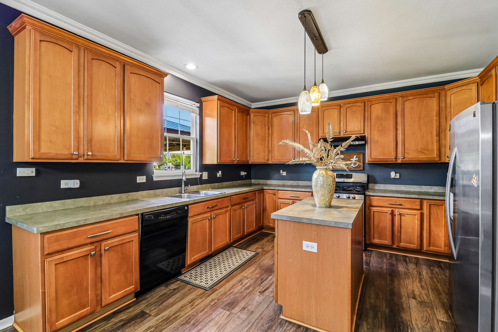 1526 Baltz Court