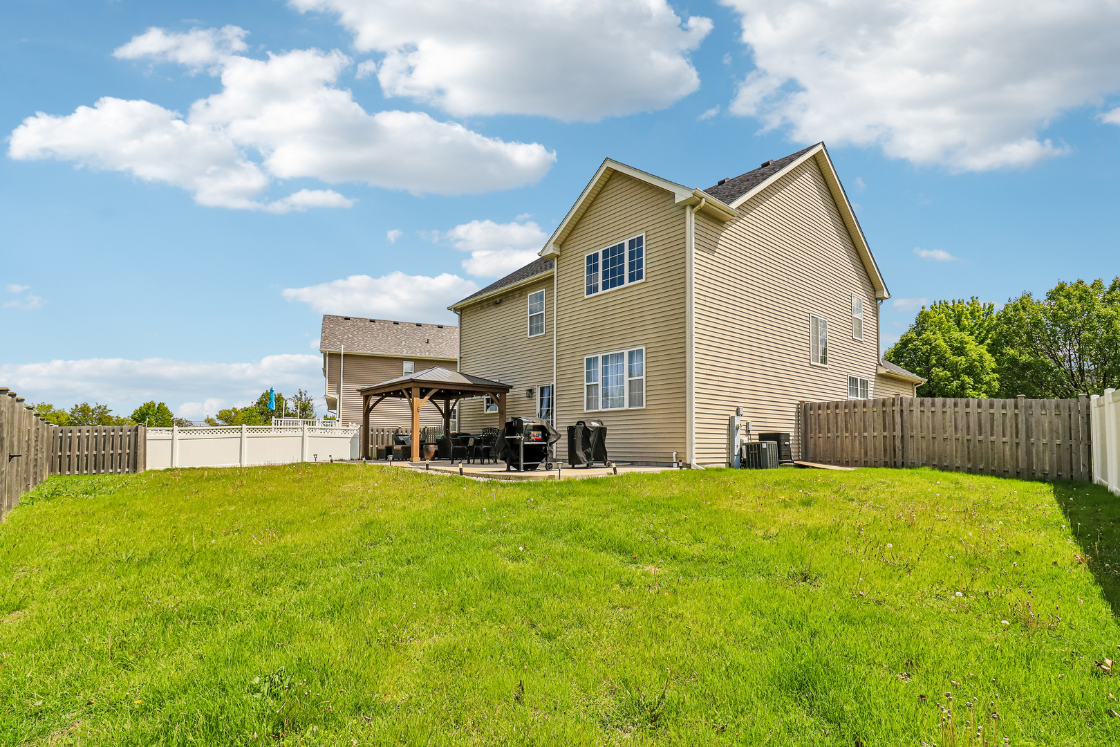 1526 Baltz Court