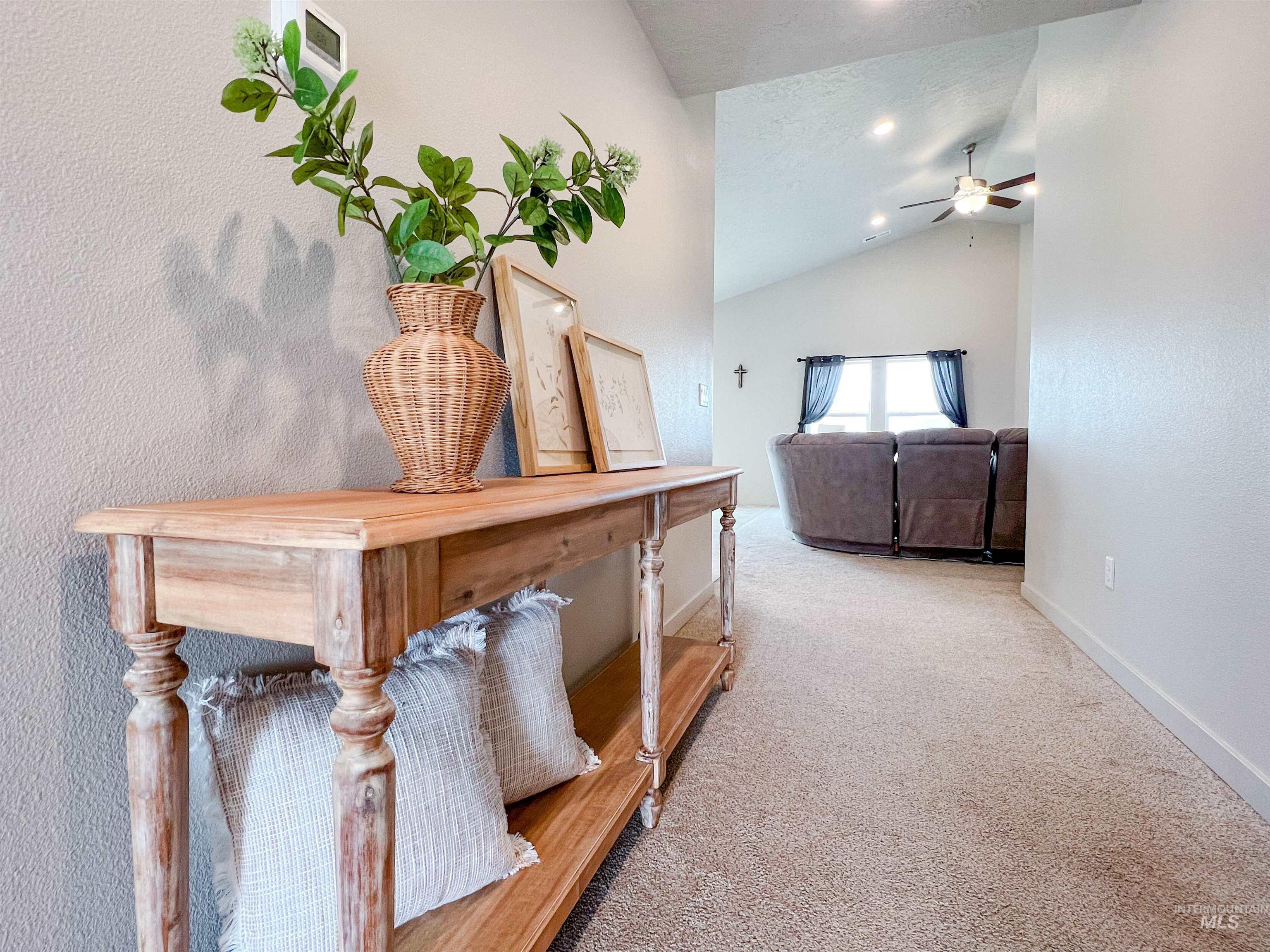 3007 N Cherry Grove Way