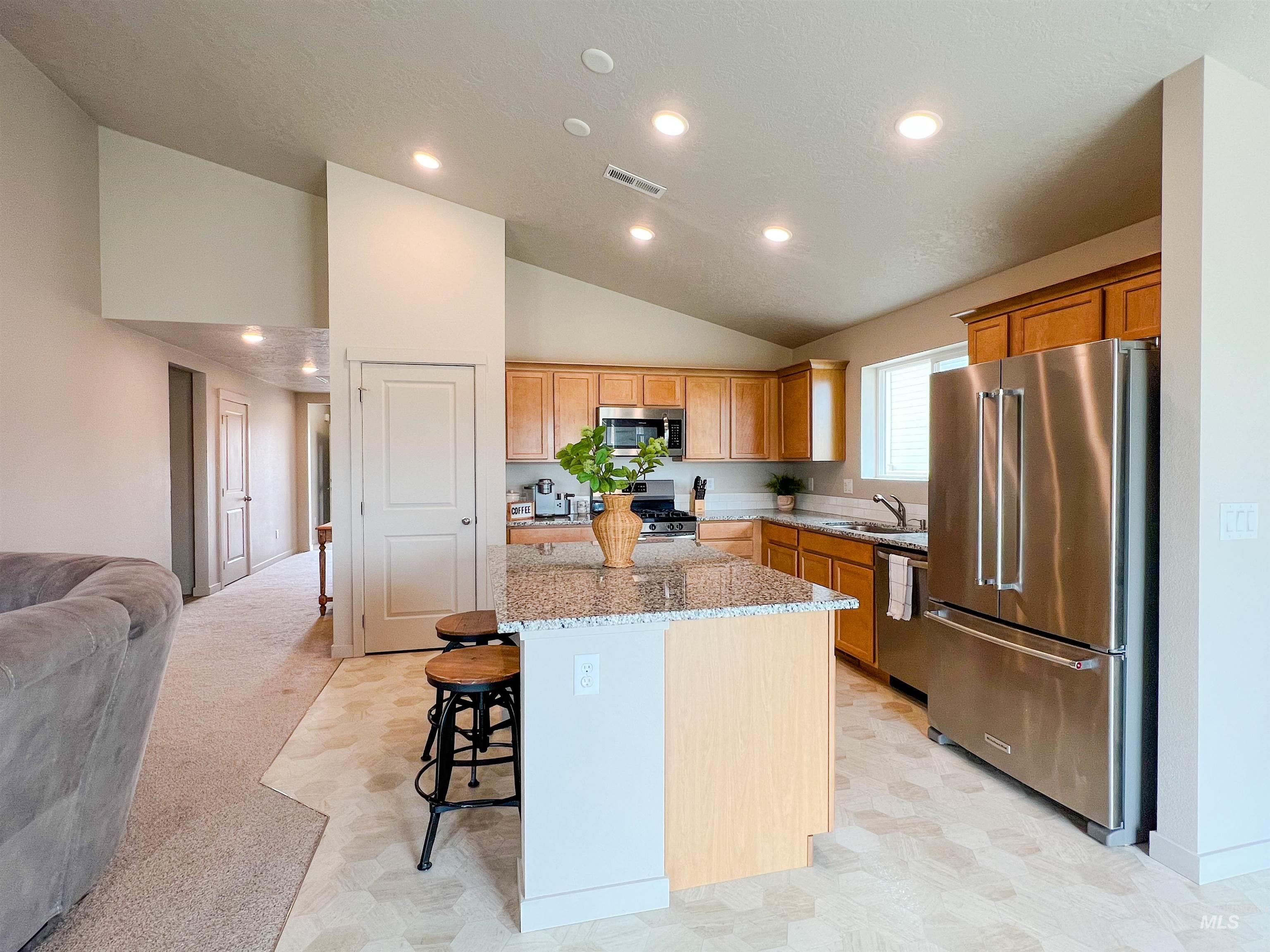 3007 N Cherry Grove Way