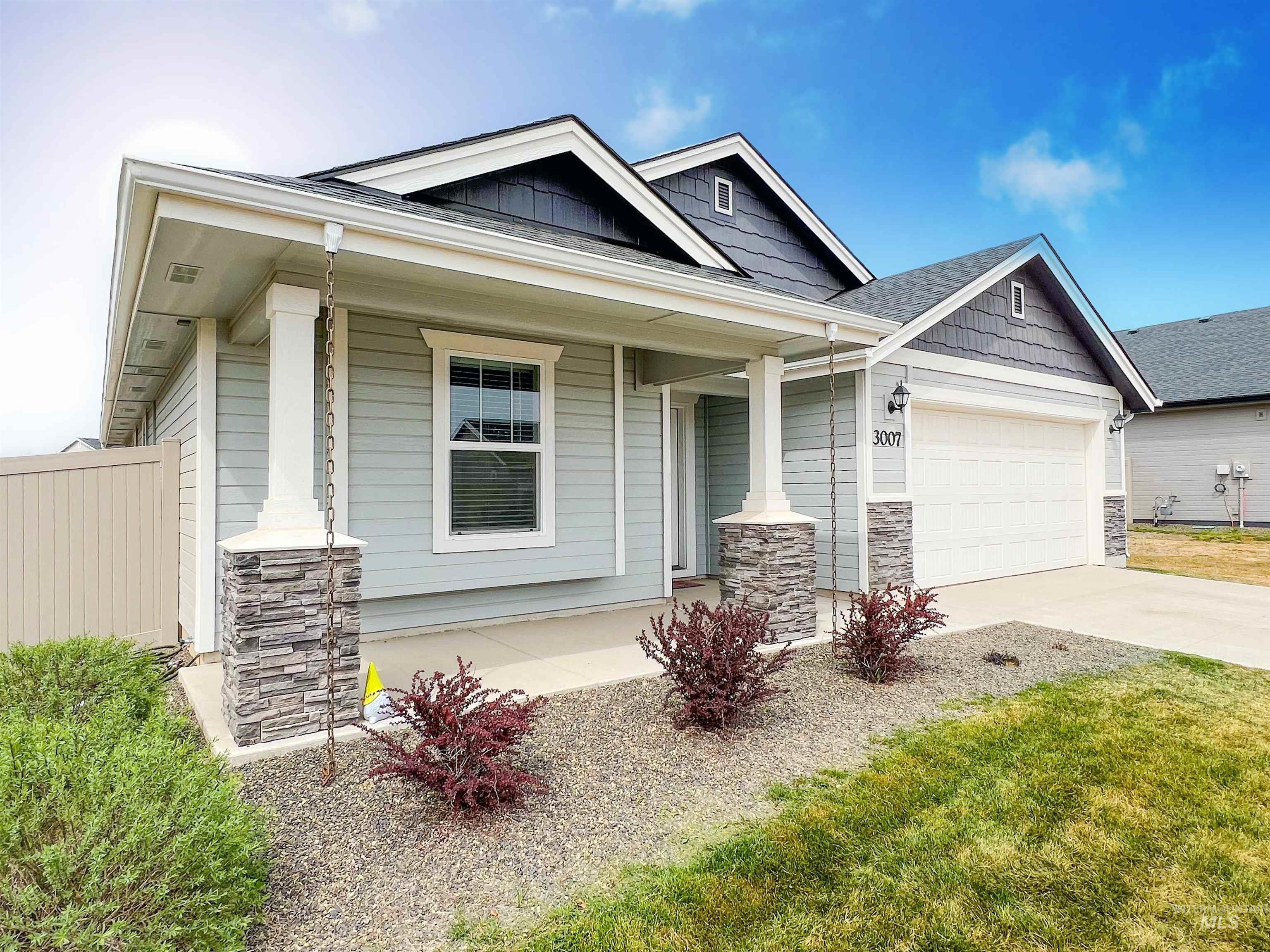 3007 N Cherry Grove Way