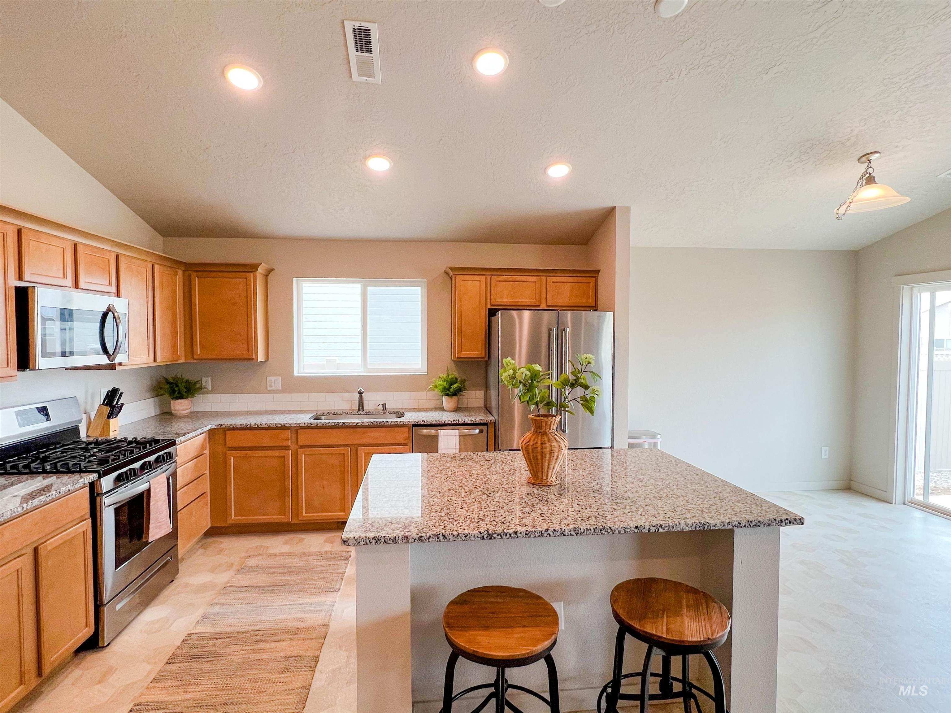 3007 N Cherry Grove Way