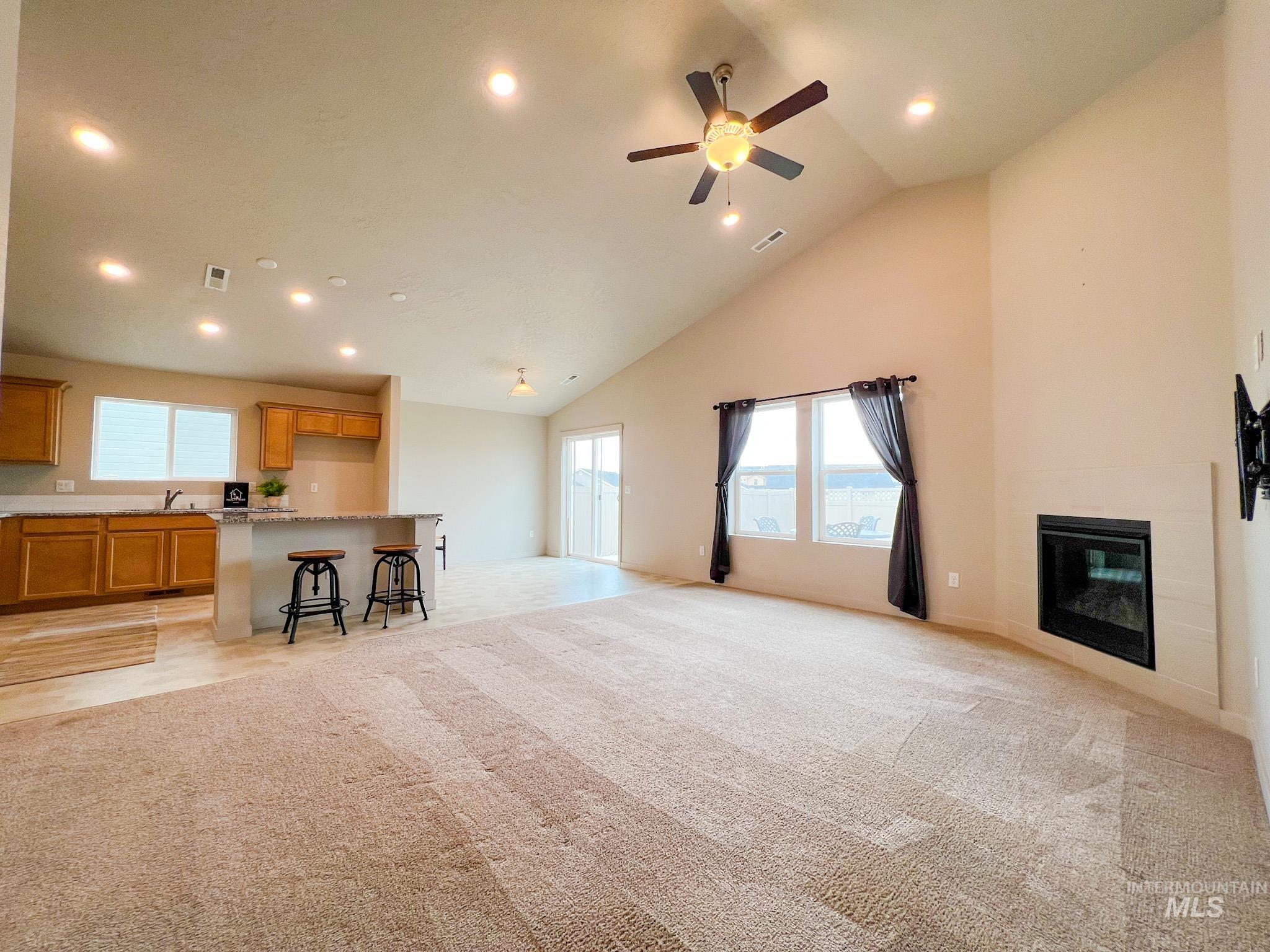 3007 N Cherry Grove Way