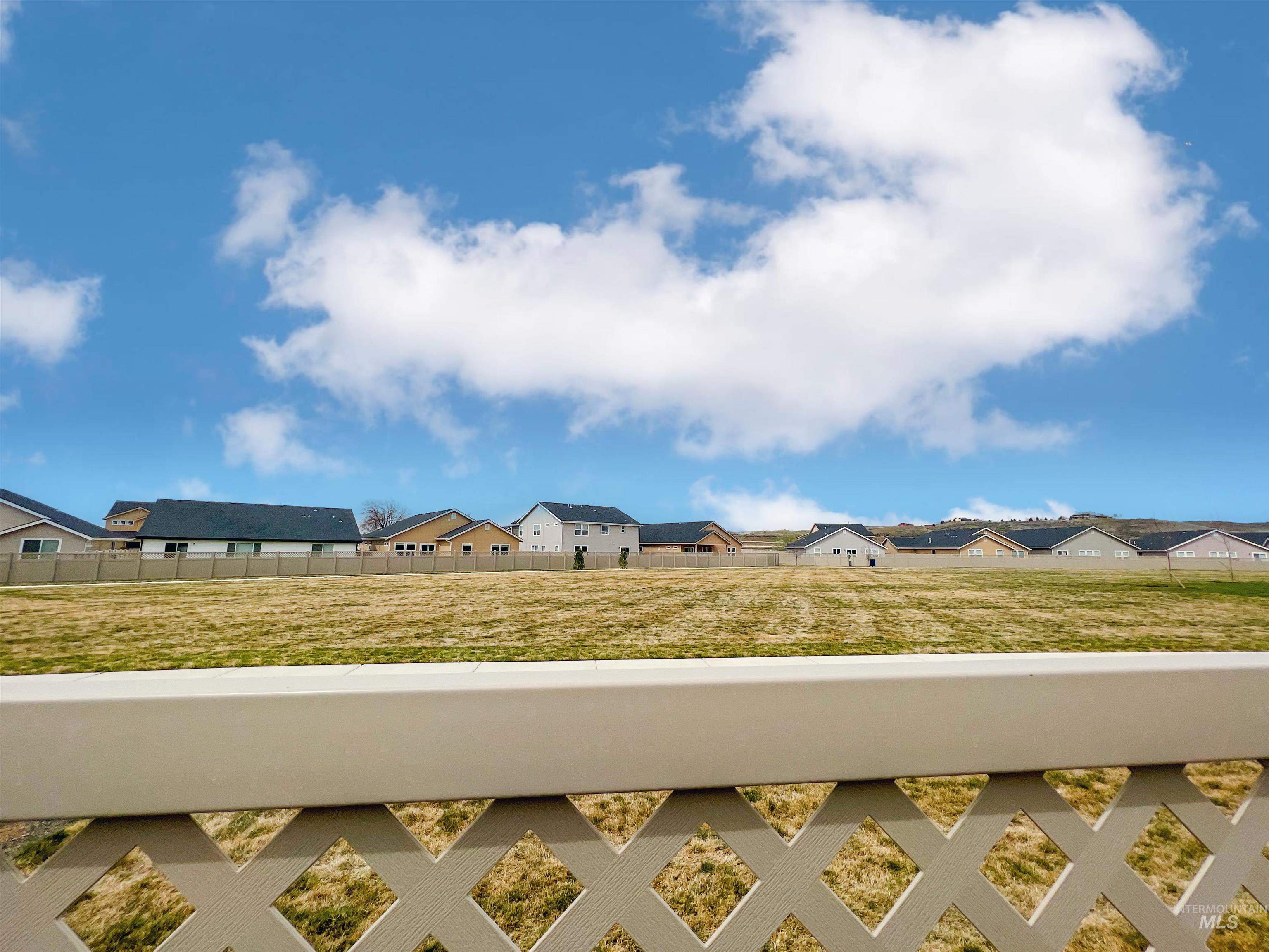 3007 N Cherry Grove Way