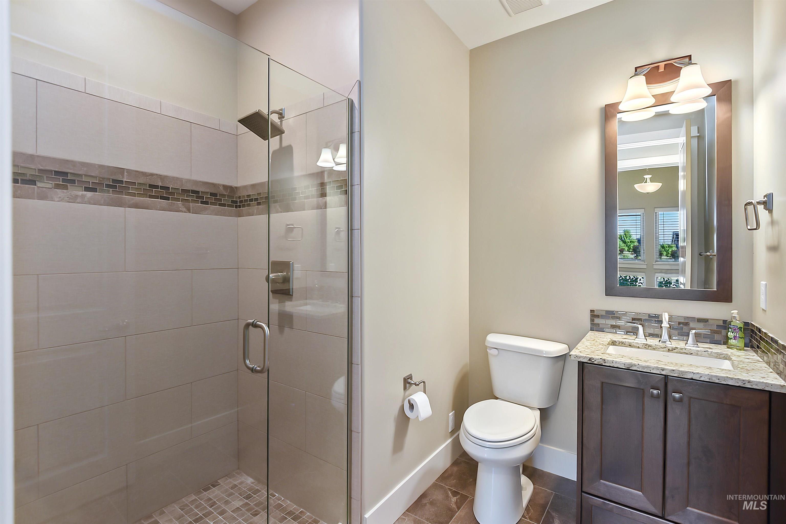 2074 N Payette River Way