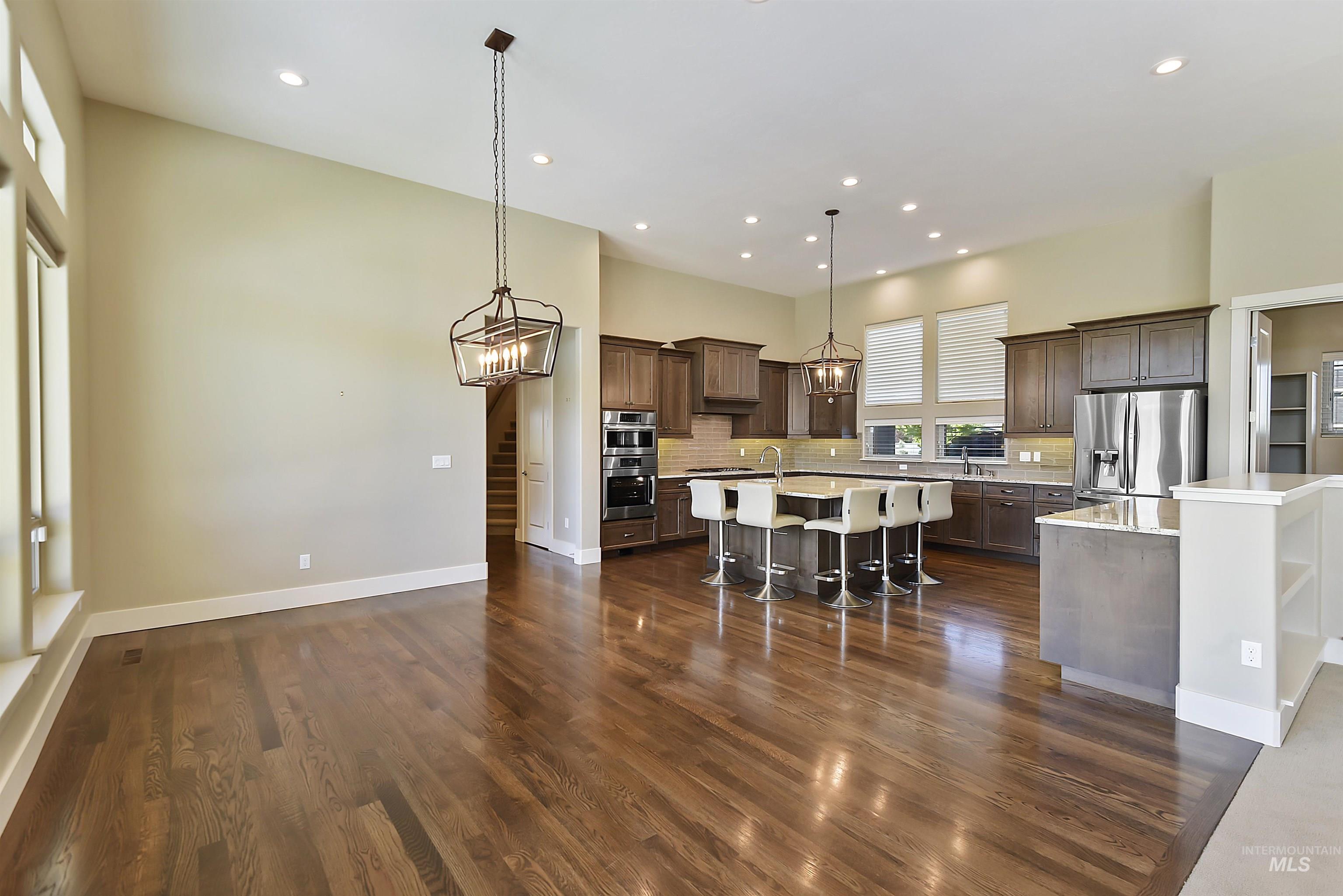 2074 N Payette River Way