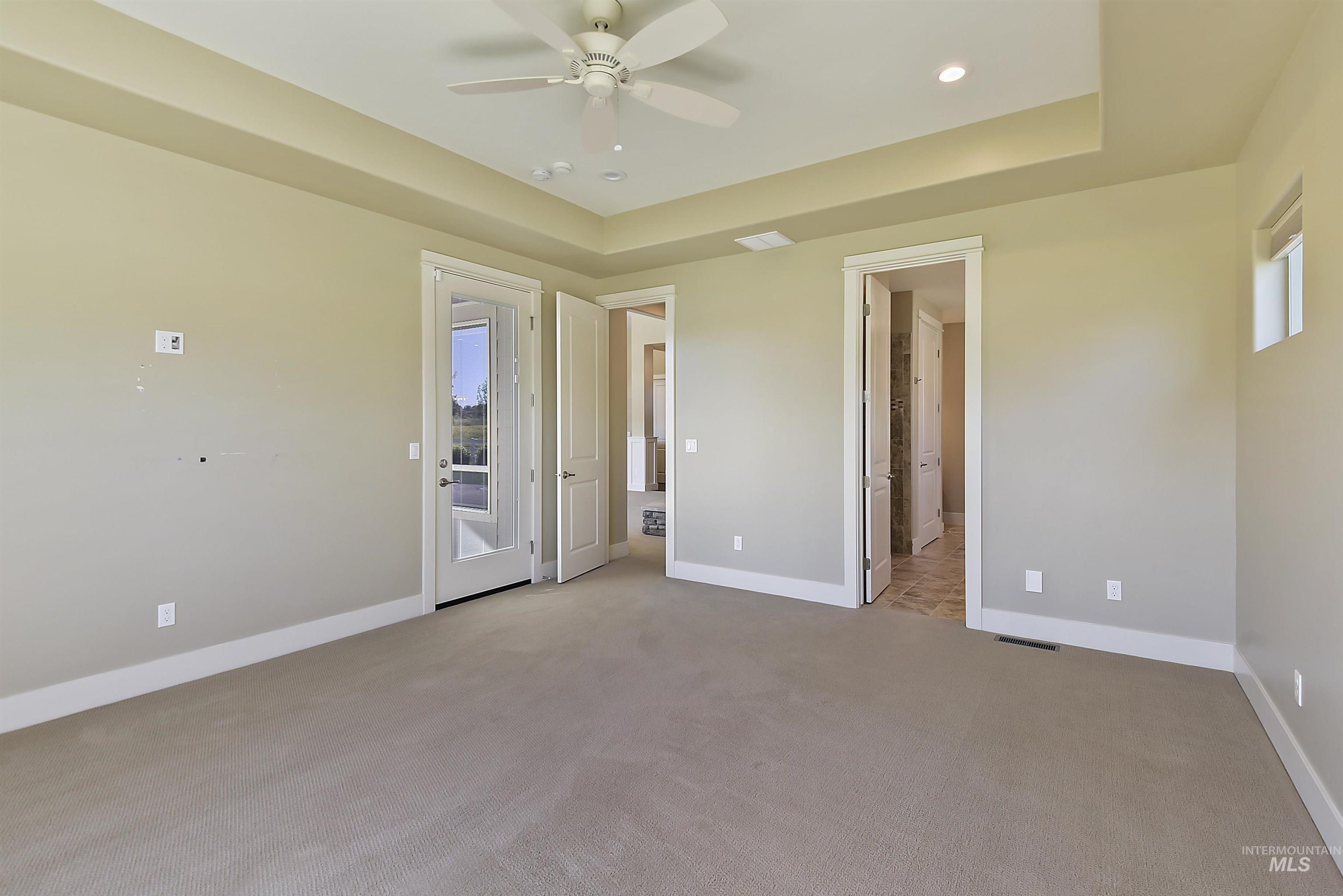 2074 N Payette River Way