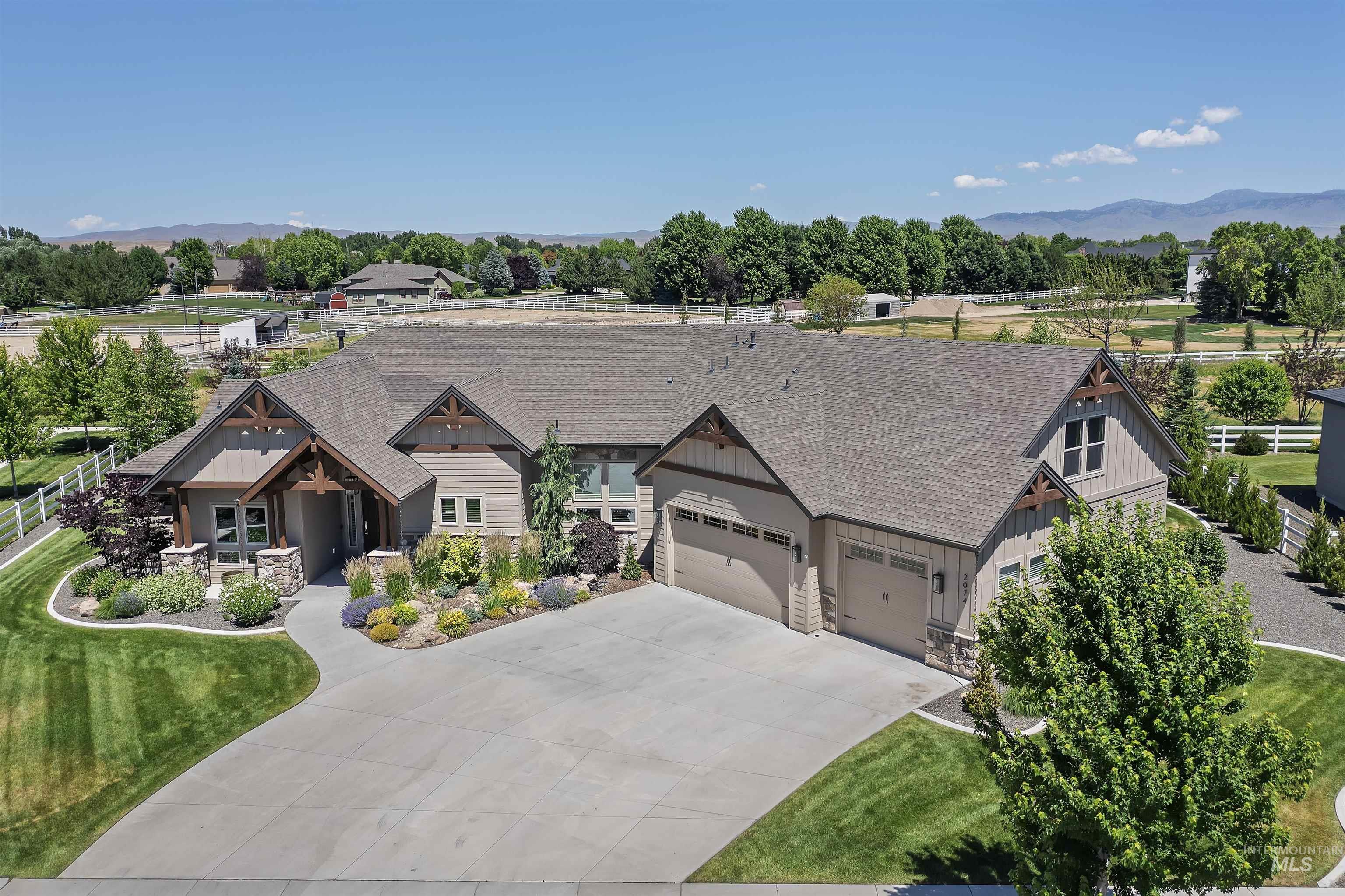 2074 N Payette River Way