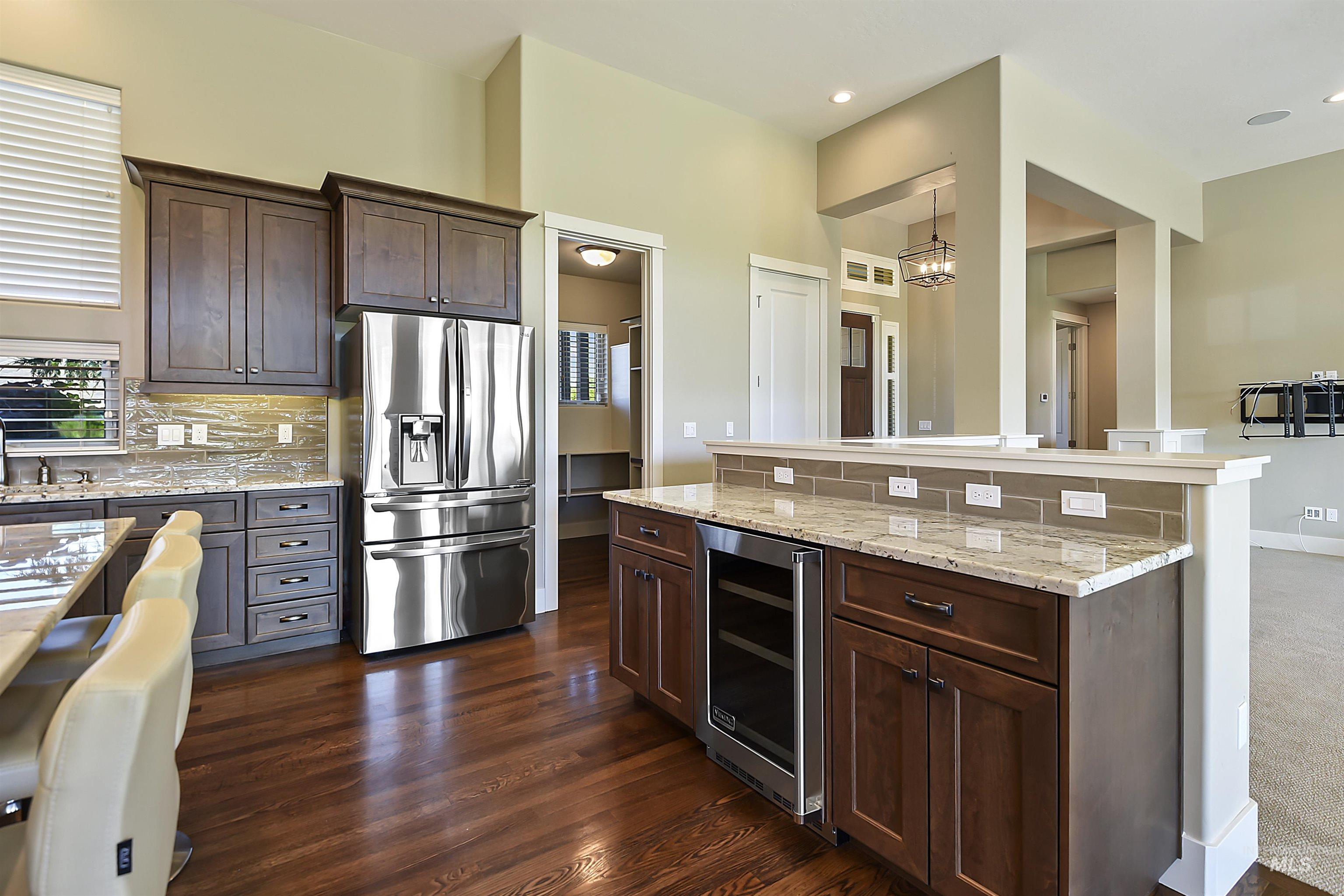 2074 N Payette River Way