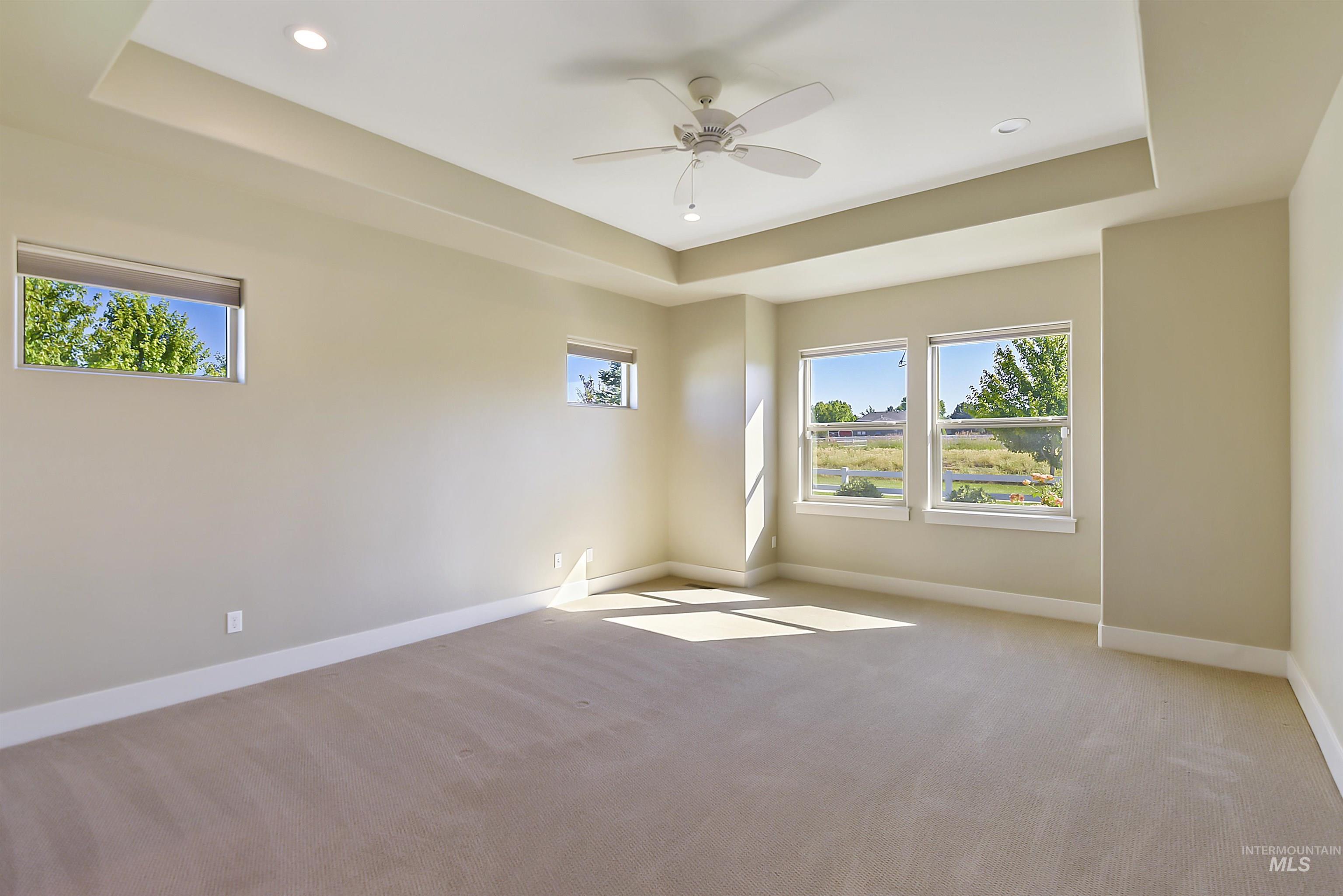 2074 N Payette River Way