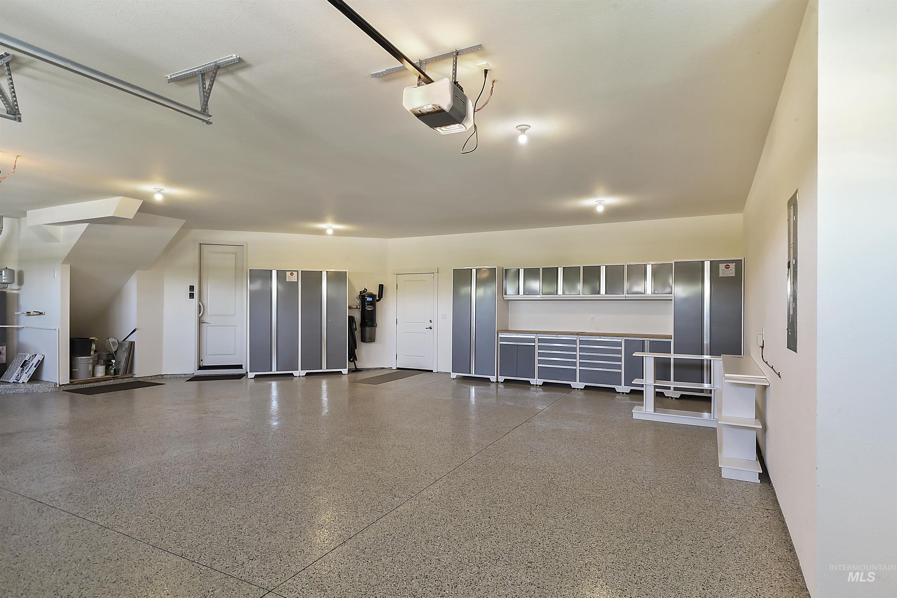 2074 N Payette River Way