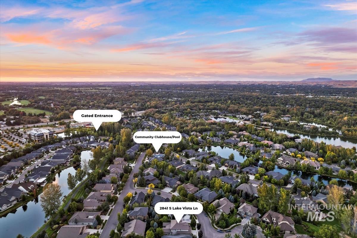 2841 S Lake Vista Ln