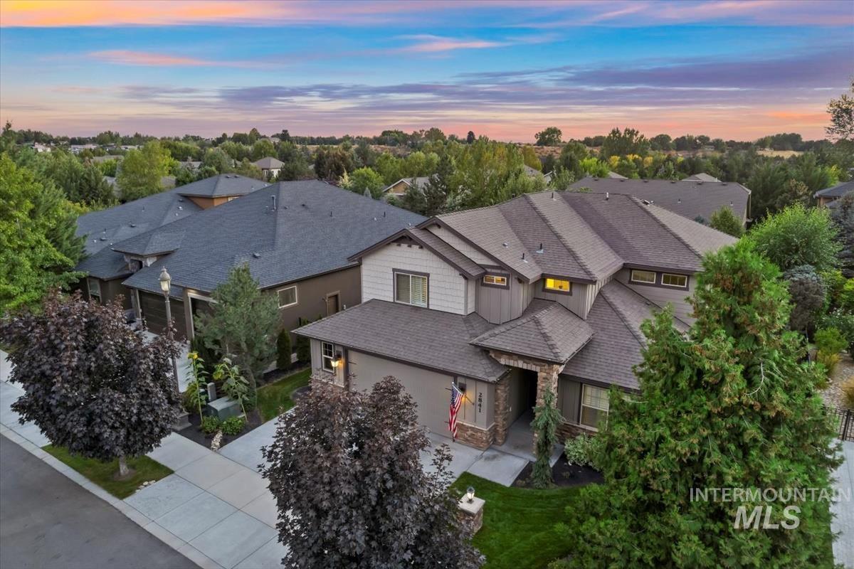 2841 S Lake Vista Ln