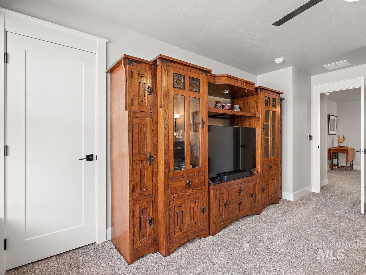 3833 W Ladle Rapids St