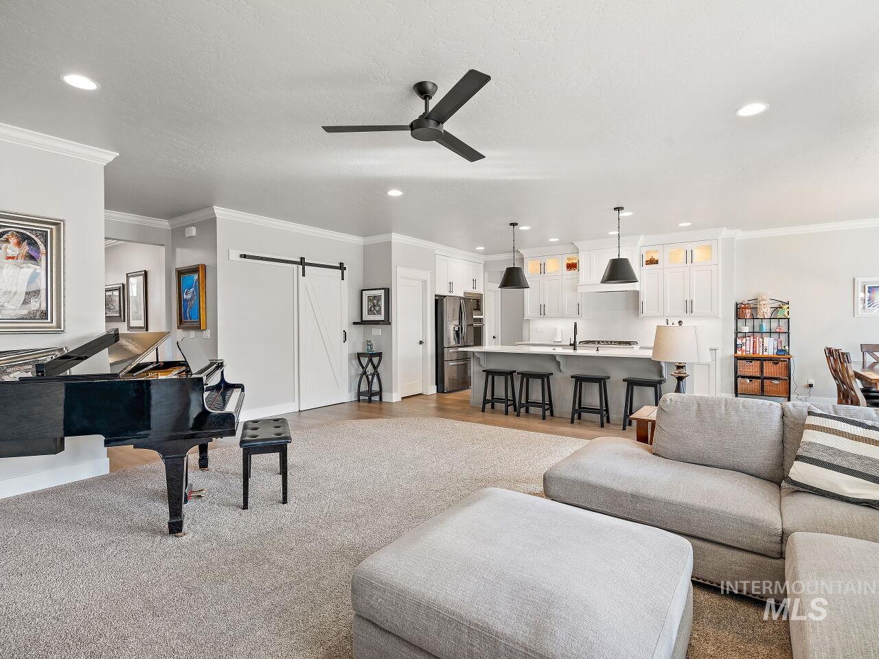 3833 W Ladle Rapids St