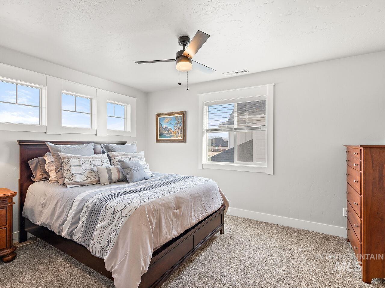 3833 W Ladle Rapids St