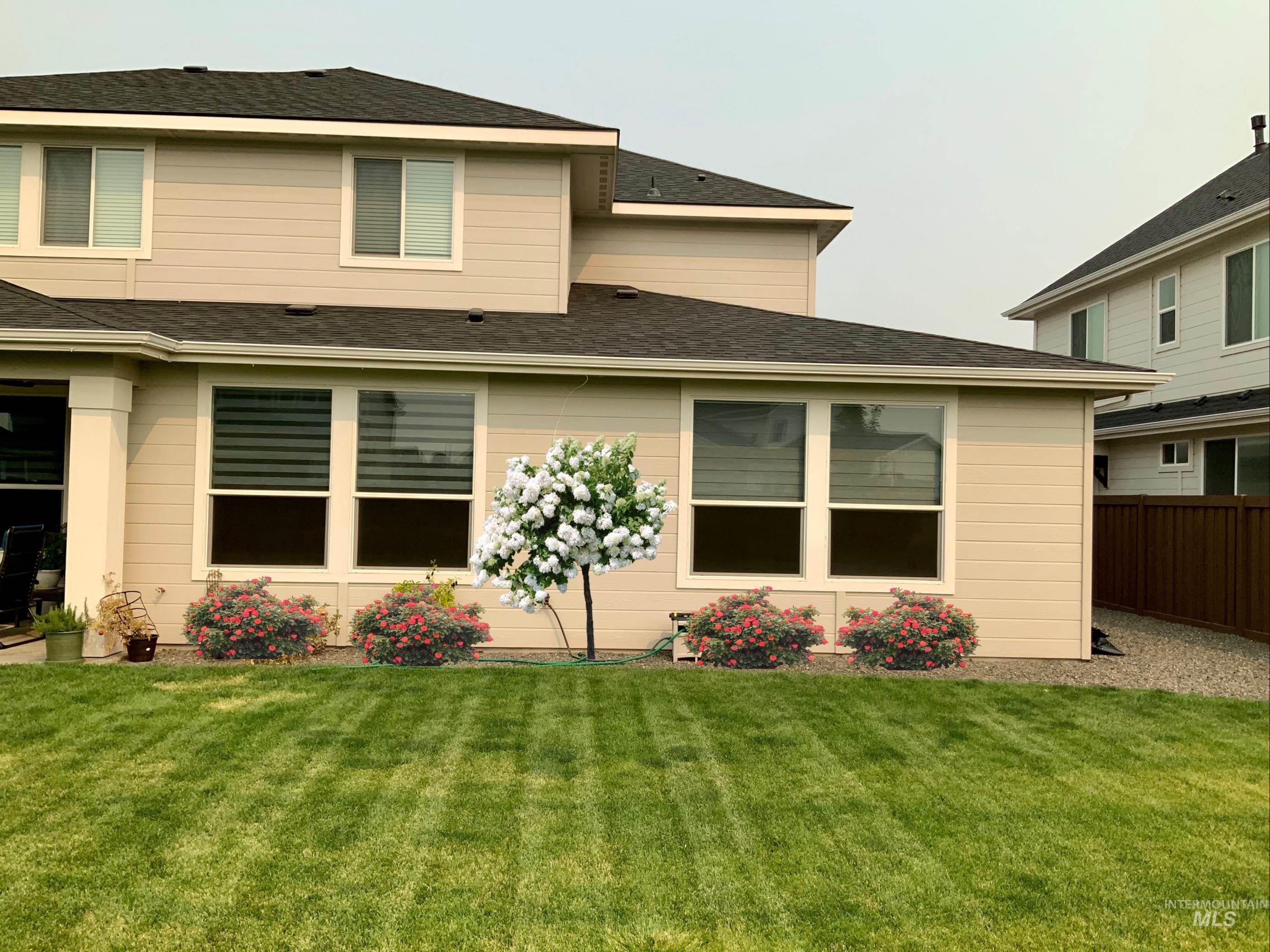 3833 W Ladle Rapids St