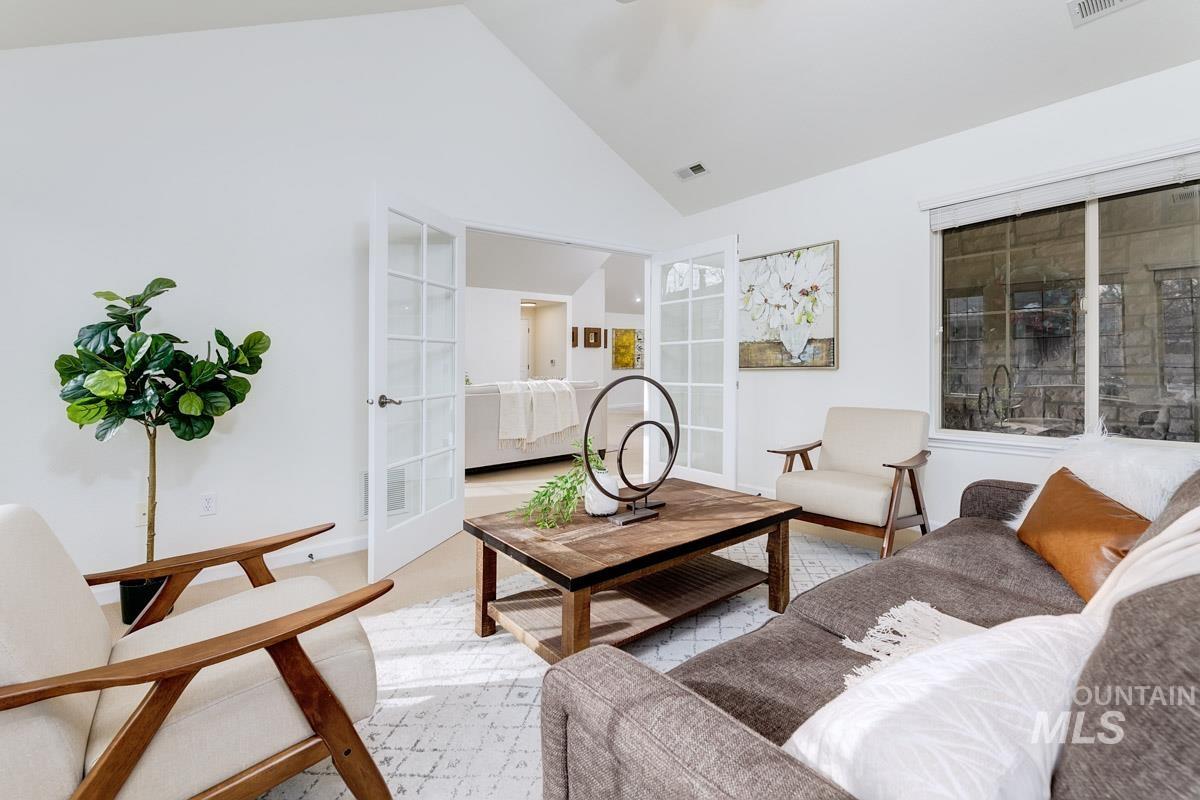 1434 N Mckinney Lane