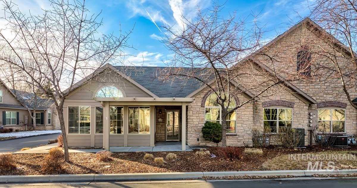 1434 N Mckinney Lane