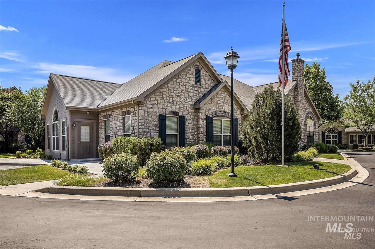 1434 N Mckinney Lane