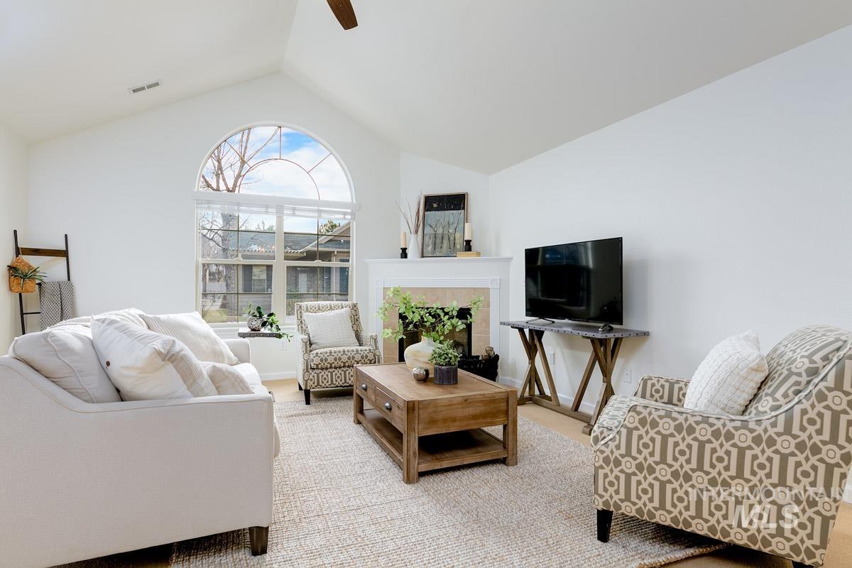 1434 N Mckinney Lane