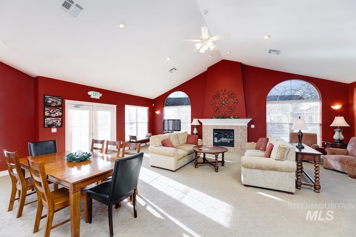 1434 N Mckinney Lane