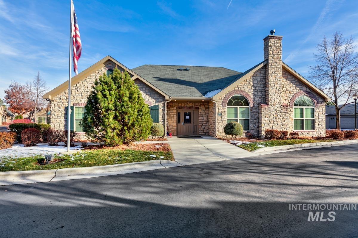 1434 N Mckinney Lane