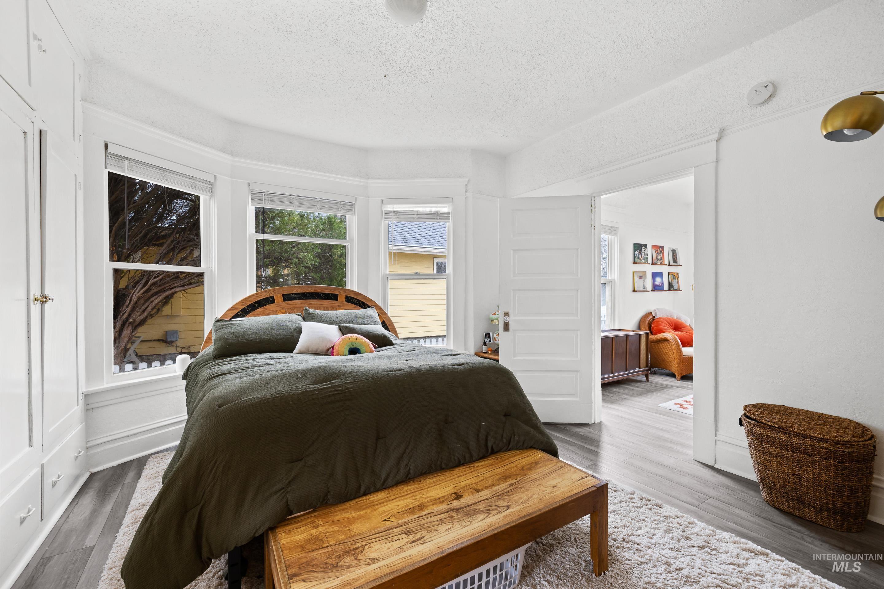 1818 W Washington St