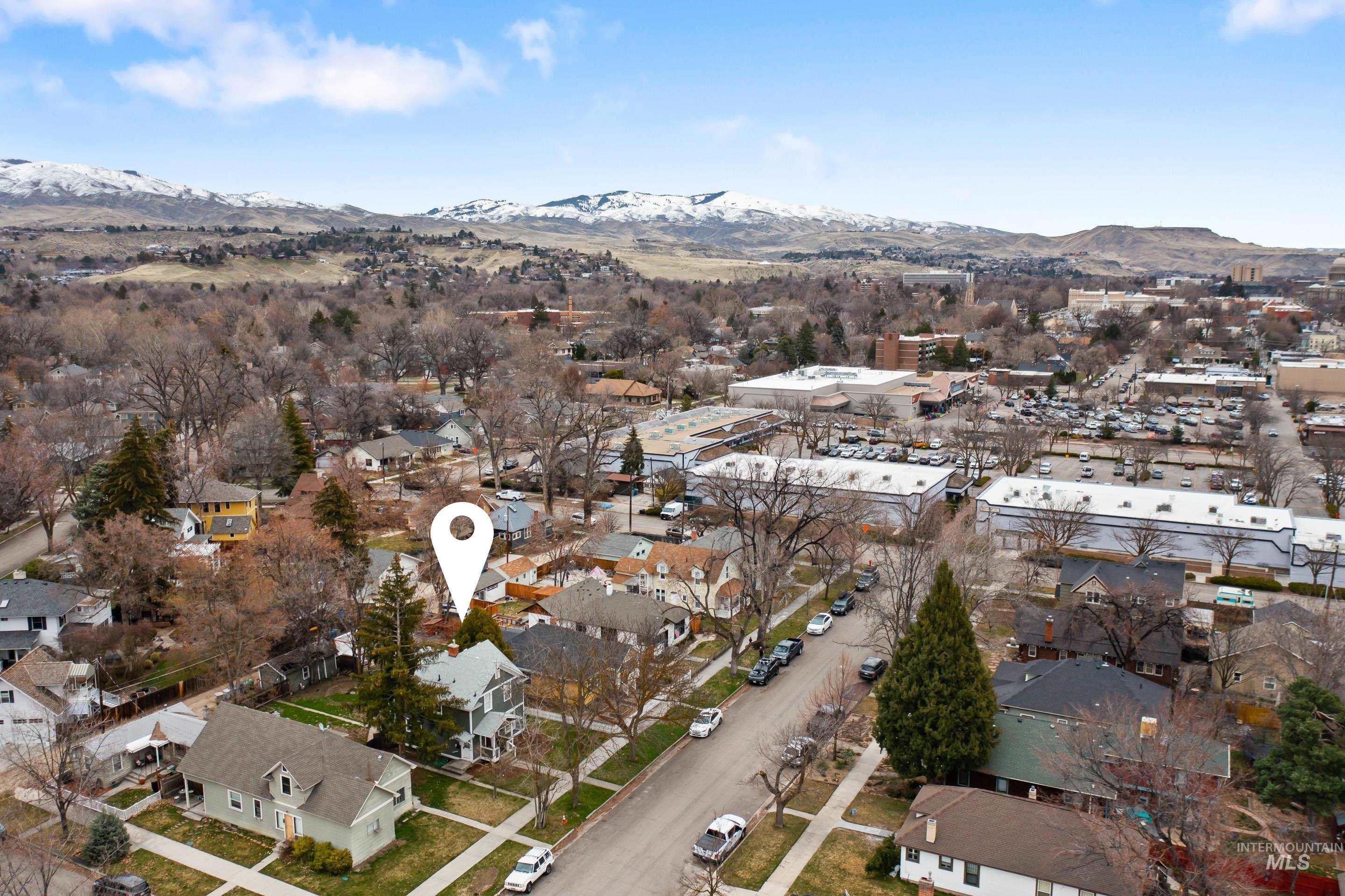 1818 W Washington St