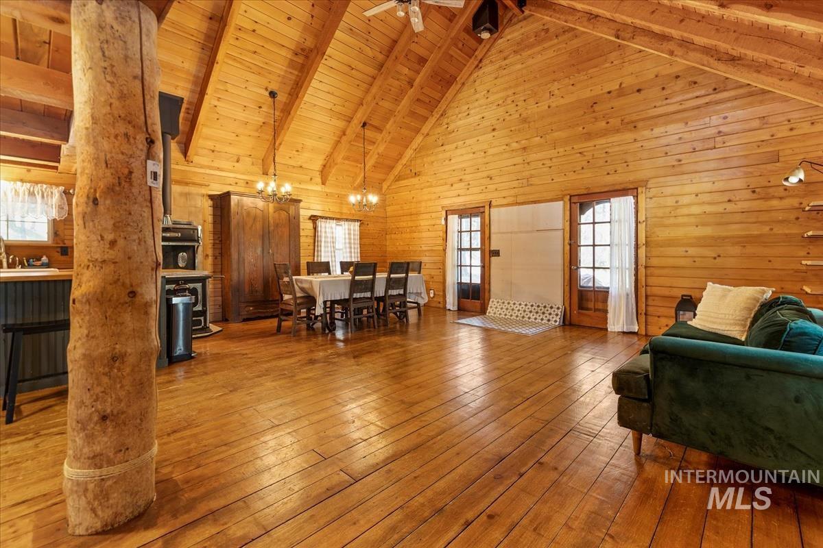 171 Scriver Woods Rd