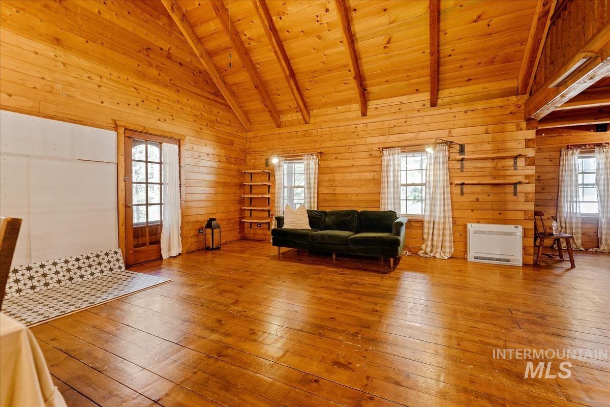 171 Scriver Woods Rd