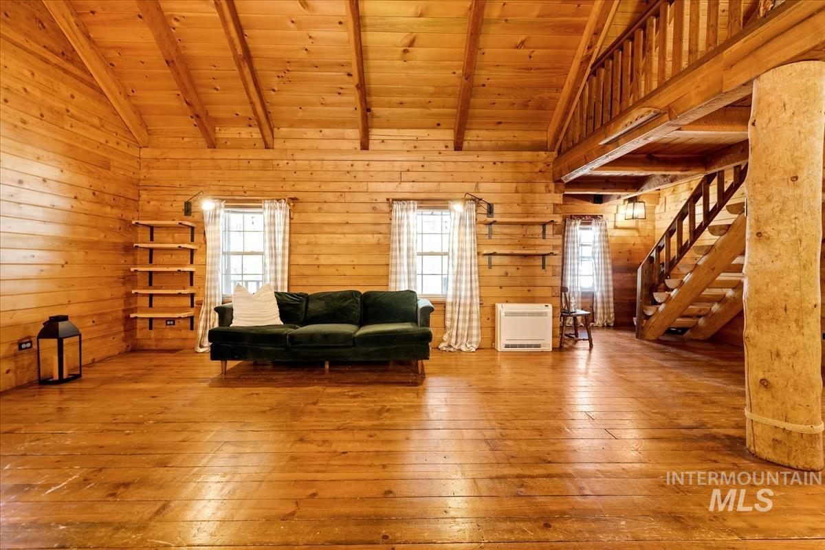 171 Scriver Woods Rd