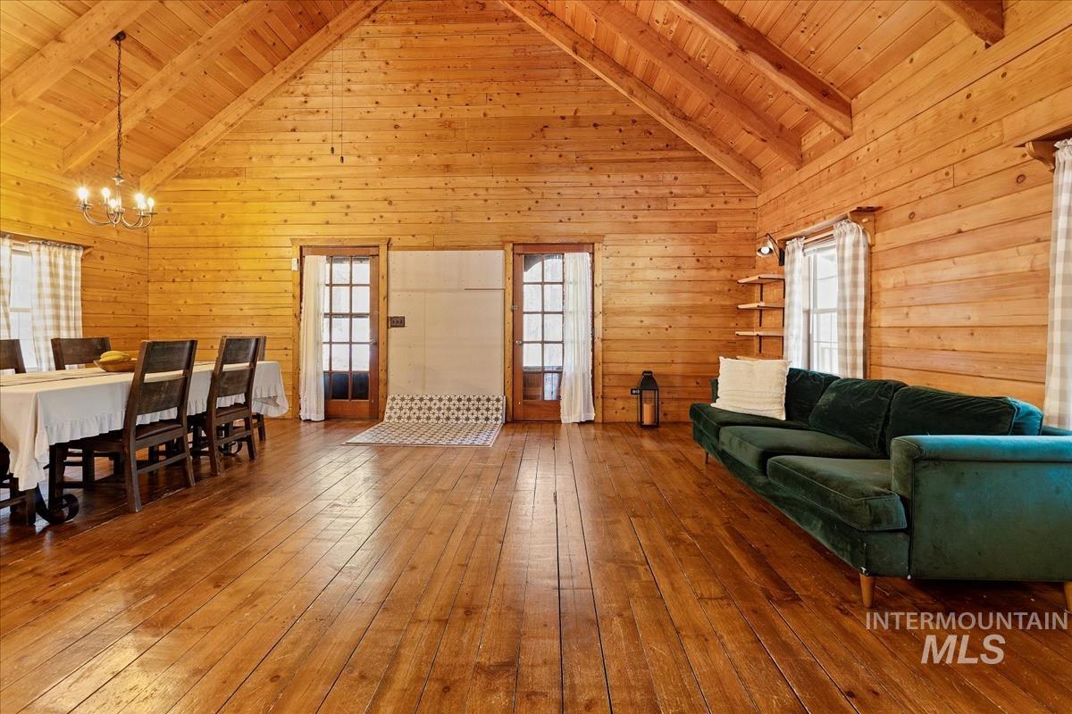 171 Scriver Woods Rd